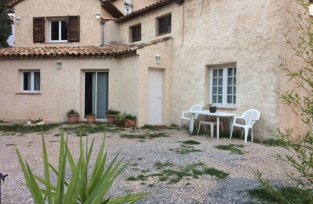 Apt 70 m² en chalet con jardín cerca de Cannes