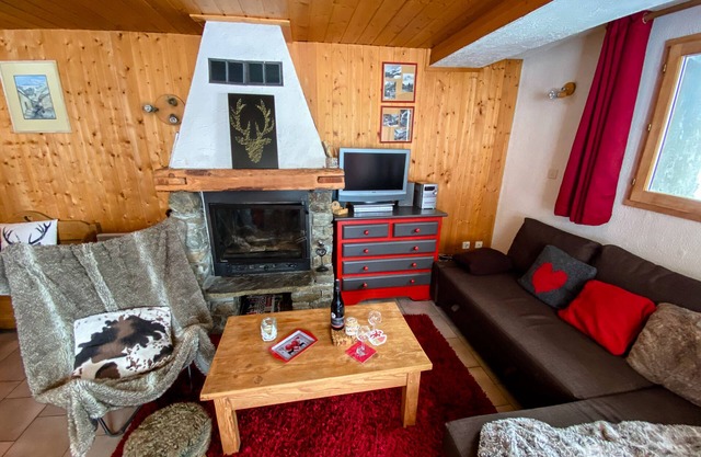 casa de campo Apt 3 * / chimenea / muchos paseos / pueblo clasificado