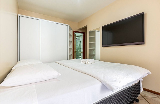 Apt Foot in the Sand sea View in Meia Praia Evb308