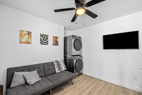 Apt Nr Downtown Midtown Games Wifi Tv Pets