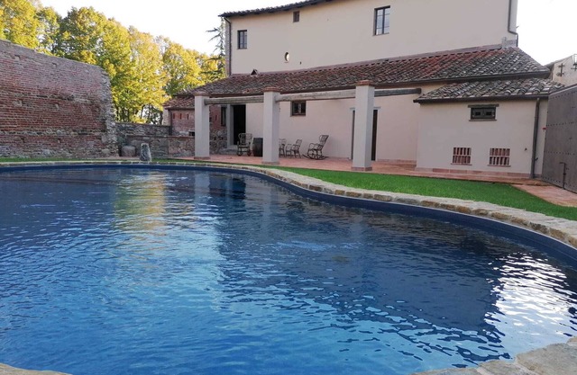 Apt. EL CAPITÁN - "Brunelleschi Manor" Medieval Apartments Resort