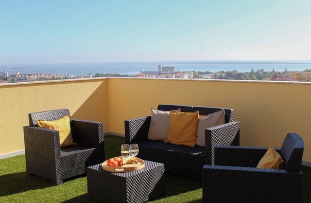 ¡Apt con impresionantes vistas al río y azotea privada!