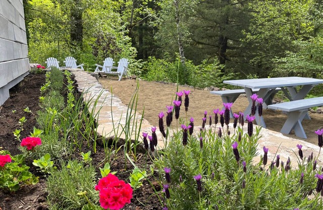 Aqua Gardens Villa Guest House. A gated, private estate. Seclusion and privacy.