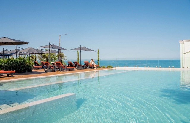 Aqua View Spa Boutique Hotel