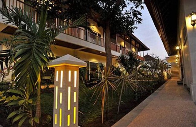 Aquarius Beach Hotel