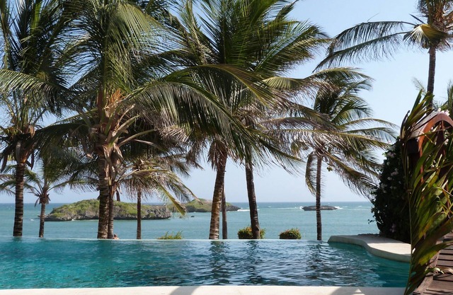 Aquarius Club International Resort