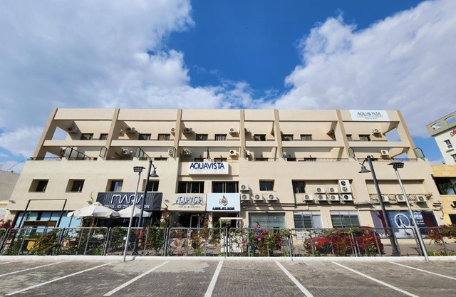 Aquavista Hotel & Suites