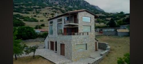 Arachova houses-Τερψη