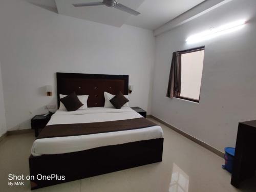 Aradhaya Guesthouse