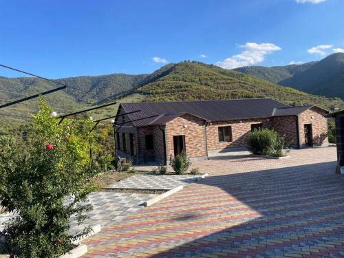Ararat Hotel