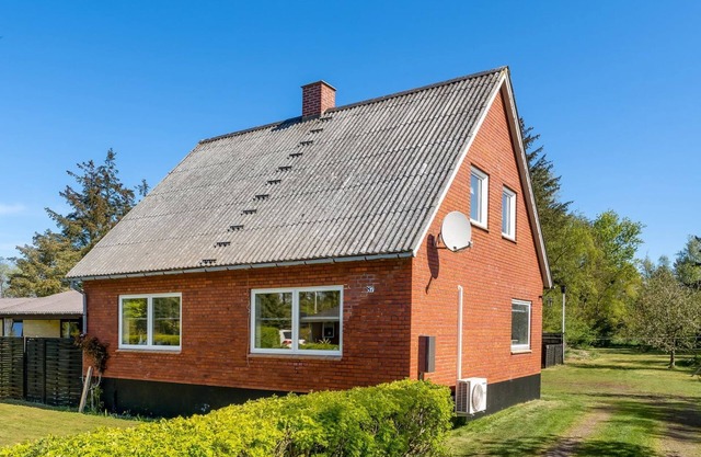 "Arben" - 900m from the sea by Interhome