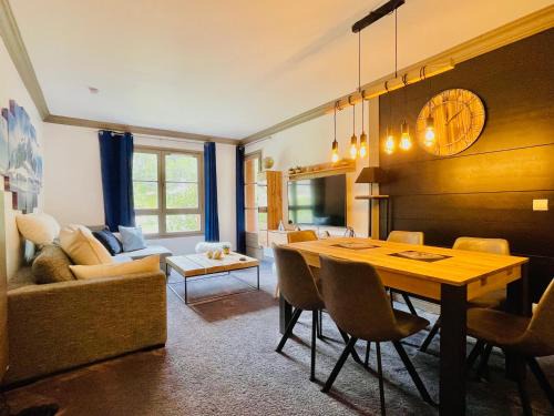 ARC 1950 Appt 6/8 pers LUXE MANOIR SAVOIE - SKI IN SKI OUT