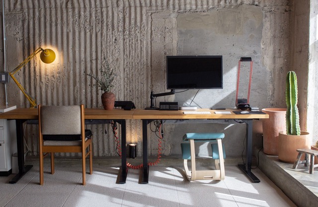 Architectural Arts Distr. Loft—Pool+Office+Parking