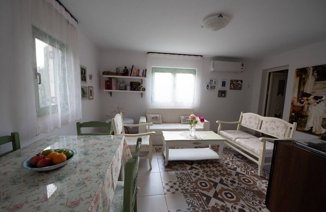 Archondia House. A cozy country house between south and east of Ierapetra area