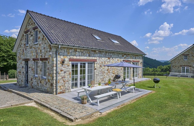 Ardennes group house with fireplace and garden
