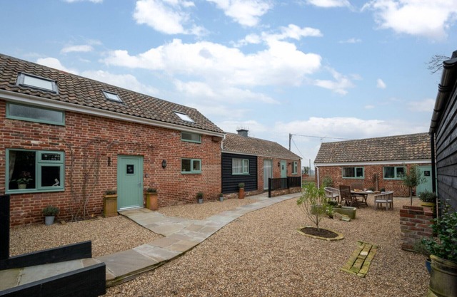 Ardley Cottages - Cuatro Habitaciones Casa, Capacidad 8
