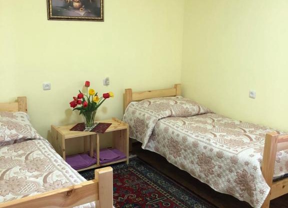 Areni Lodge Guest House & Cottage