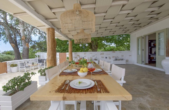 Arethousa House