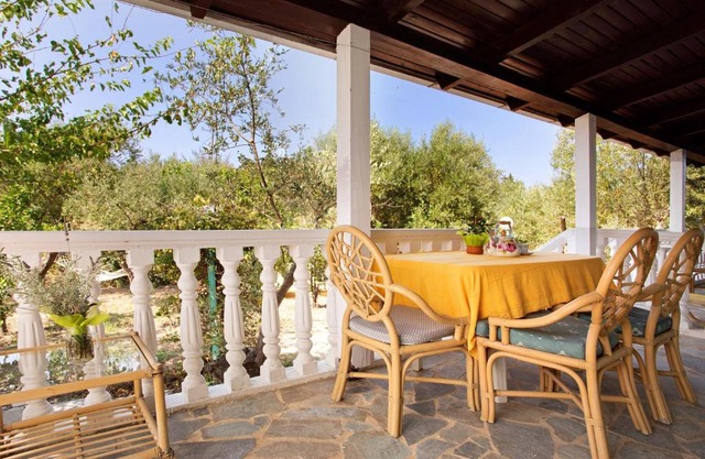 Areti Orfeas Apartment 5