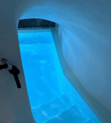 Argy's Luxury Caves