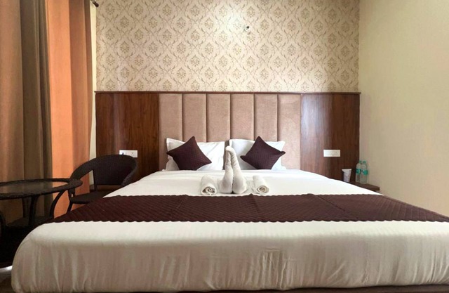 Aries Inn