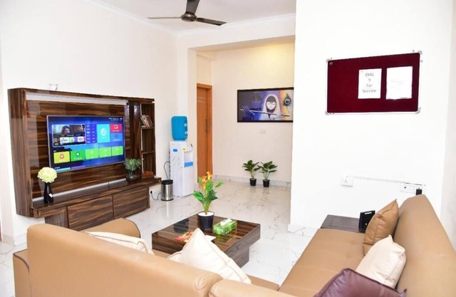 Arkaya Inn