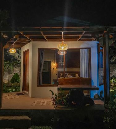 Arnez Tropical Cottage