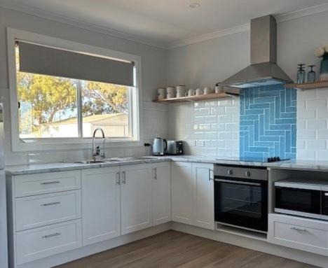 Arno Bay Tourist Accommodation