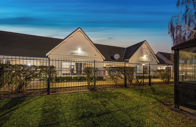 Aroha Motel