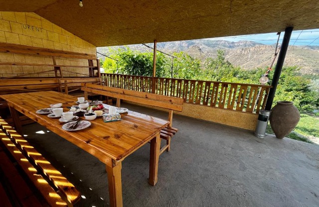 Arpi-Ureni Guesthouse