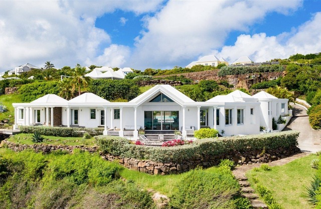 Arrow Estate Luxury villa