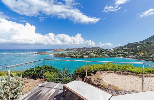 Arrow Marine Luxury villa