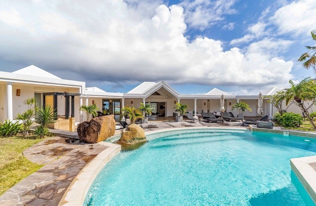 Arrow Marine Luxury villa