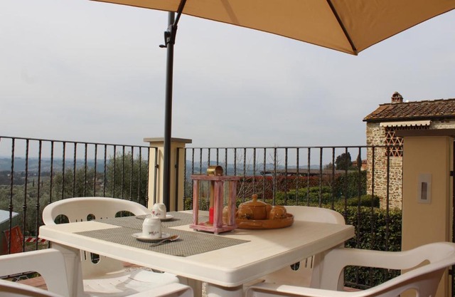 Art Apartment Chianti Family