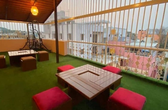 Art House AC Luxury Apartment-201 (Luxury Apartment with Air Conditioning)