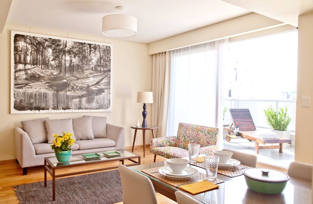 Art Suites & Gallery