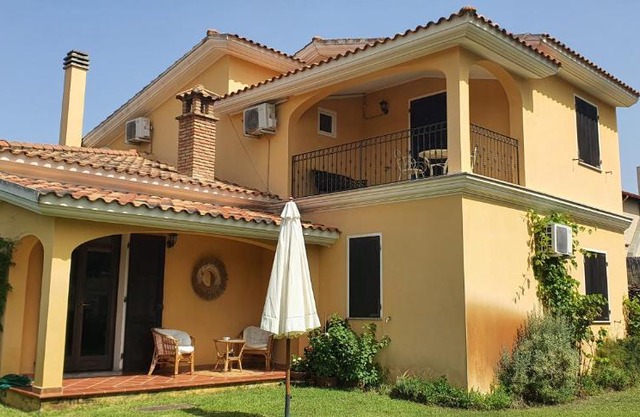 Artemisia bed and breakfast