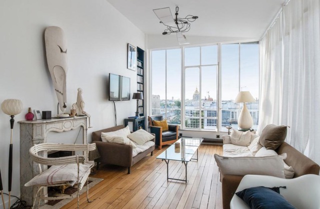 Artistic flat with an incredible view close to Eiffel Tower - Welkeys