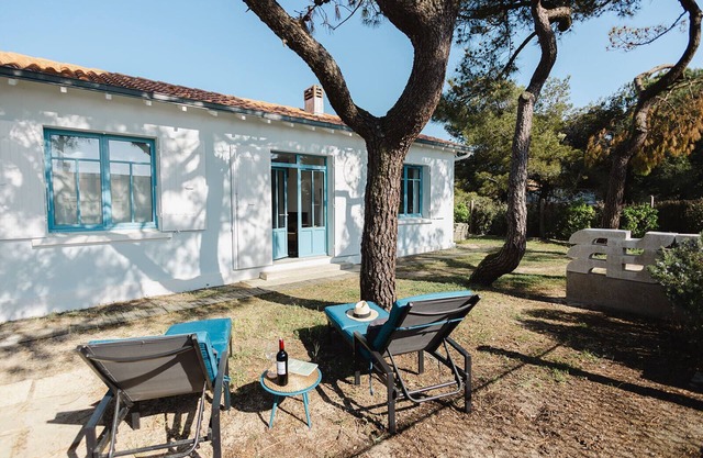 Casa-Villa-Baño con ducha-Vista al Jardín