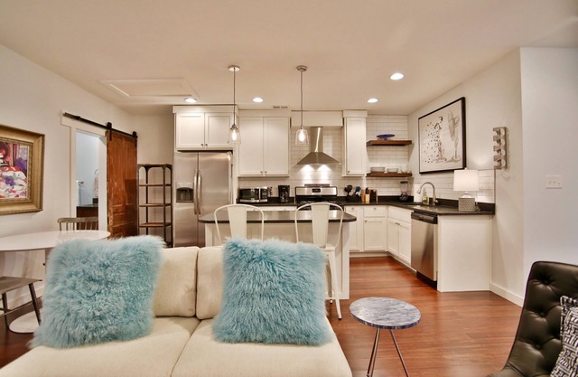 Artsy Butchertown Apartment