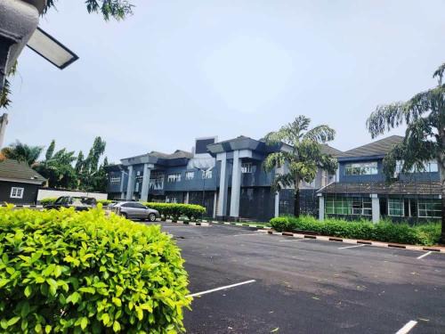Ascot Tulip Hotel