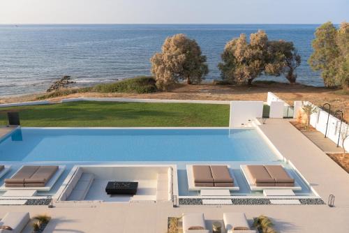 Asea Villa, Spectacular right-on-the-beach Retreat, By ThinkVilla