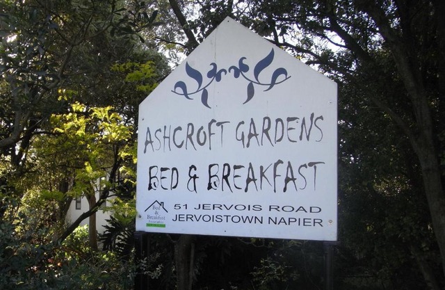Ashcroft Gardens Bed & Breakfast