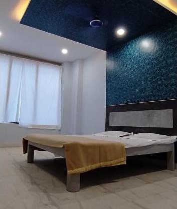 Ashirwad lodge