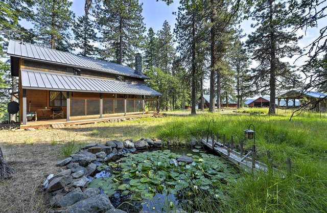 Cabina Ashland - 170 acres con vistas a la montaña y sauna