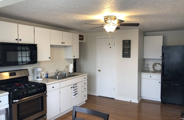 Cambio de siglo 20 Ashland Home- Excelente ubicación