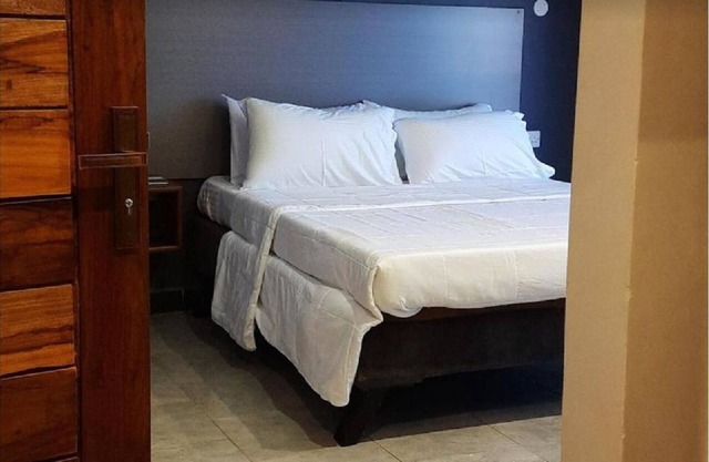 Ashleys Hotel - Apartment 6