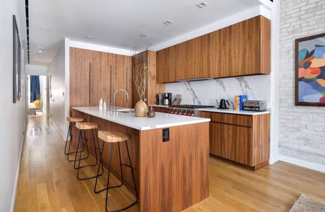 Ashmont Grove by RoveTravel | 2BR w/ Terrace