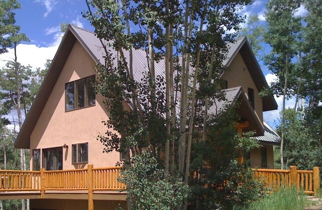 Aspen Tree House: Lujo En El Corazón De La RAICES South Park