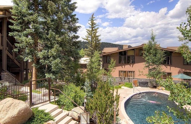 Aspenwood by Snowmass Vacations